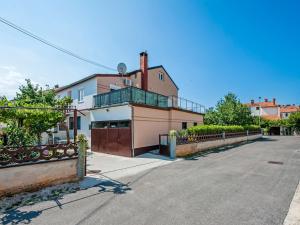 Apartment in Croatia near Scenic Coastline