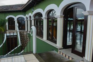 C14 Casas Colonial Grandeza Jacuzzi Gym Sauna