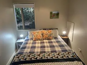 Close Motorway,Free Breakfast,Lovely Hot Spa,Private, - Te Atatu