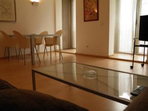 Apartaments Sant Jordi Fontanella