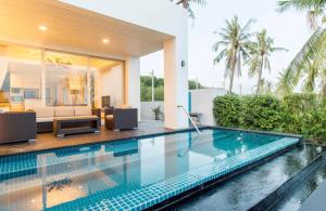 The hideaway beach front villas