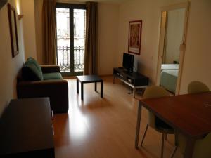 Apartaments Sant Jordi Fontanella