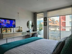 VIP Apartment - Balcony - Parking - 6th Floor