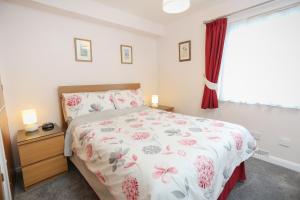 66D South Snowdon Wharf