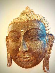 Olive-Luxury Studio Apartment