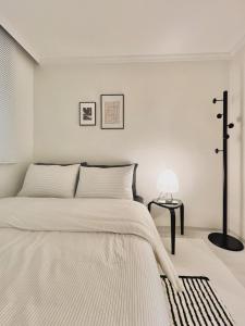 Stay Waterfall- Yeonhui Hongdae 10mins Sinchon 3beds 6ppl