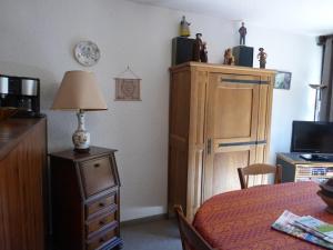 Studio confortable 5 couchages avec balcon et parking au Super Sauze - FR-1-804-1