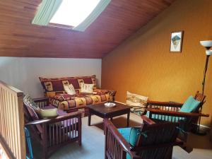 Appartements Duplex 3 pieces avec balcon, proche Barcelonnette - FR-1-804-35 : photos des chambres