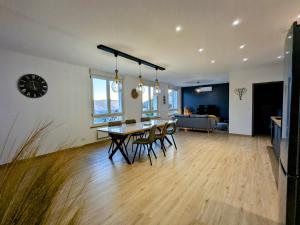 Appartements Appartement spacieux a Le Tholy, 6 pers, Vosges - FR-1-589-784 : photos des chambres