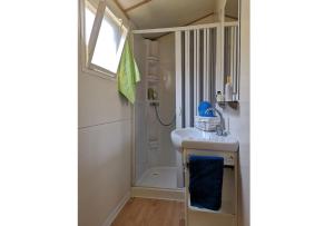 Feriendorf Le Tamerici Mobilehome Capri für 6 Personen