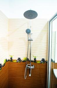 Ella Nine Arch lodge