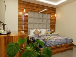 Hotel RedBee - Sāmpla