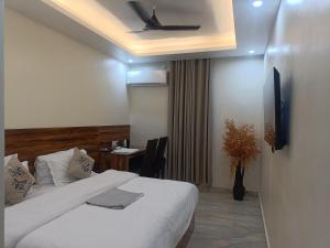 Hotel RedBee