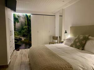 Anura - Luxurious Stay, 100m leap to the Beach!