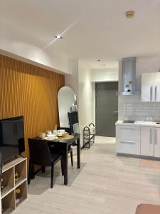 ElixirStaycation at Knightsbridge Residences