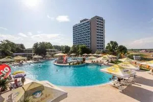 Hotel AquaPark Balada Saturn - ULTRA ALL INCLUSIVE - 旧瓦马