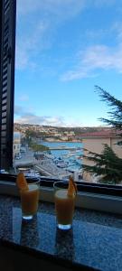 Apartment Mandrać with sea view and free parking