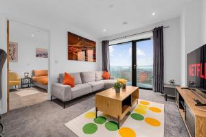 Modern Luxurious Central Apartment