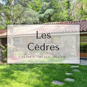 Refuge Insolite avec balnéo privative en forêt