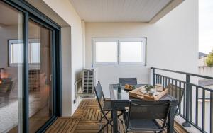 Le Paris - Elégant, Parking privé et Terrasse