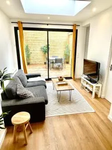 Maison familiale 3 chambres avec terrasse - 邦迪