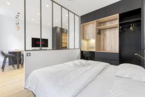 1 chambre modern D rue St-Honoré D, Hypercentre proche du Palais