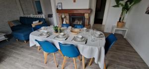 Maisons de vacances Maison familiale avec piscine : photos des chambres