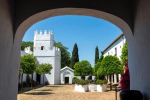 Hotel Cortijo Torre De La Reina