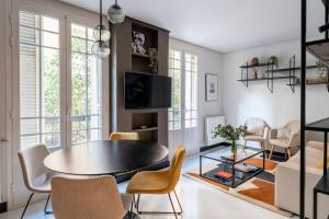 Retiro at Your Doorstep Enjoy the Heart of Madrid