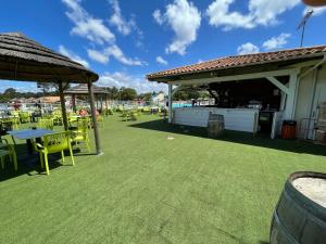 Campings Natuara - L-horizon du lac - Wifi inclu : photos des chambres