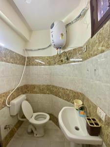 Sbp Homes 2bhk Apartment