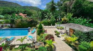 MAZU apartments garden view & pool