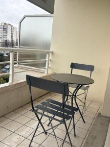 Appartements Studio lumineux sans vis a vis avec balcon prive : photos des chambres