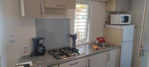 Campings Mobil Home 2 chambres 5 lits Empl J07 : photos des chambres