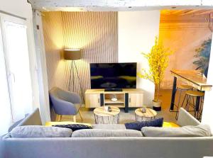 Appartements Maison Hyper Centre Rouen - Patio - TV 4K - WIFI-Fibre - 4 chambres - Machine a laver - Seche linge - Lave Vaisselle - Confort - Spacieux : photos des chambres