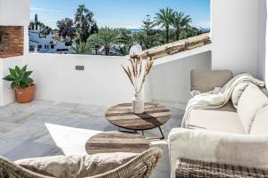 Aldea Blanca, Puerto Banus with Sea view