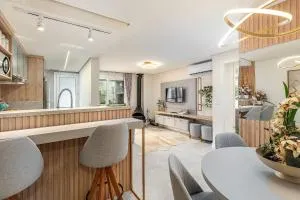 Elegância e Conforto em Canela by Achei - Canela