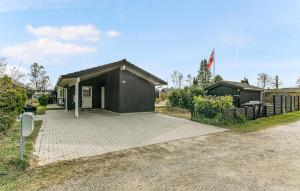 Nice Home In Strøby With Wifi