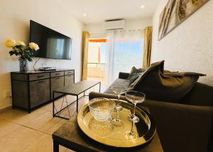 Firstline apartment Costamar