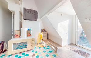 Gorgeous Apartment In Schiltigheim