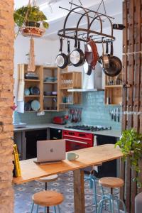 Naim Guest House Malaga Centro - Adults only