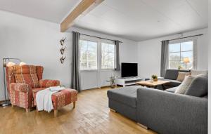 5 Bedroom Pet Friendly Home In Nibe