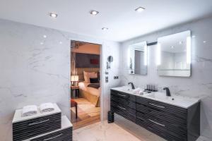 Hotels Chateau de Maraval : photos des chambres
