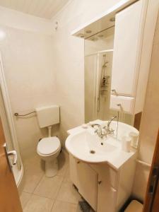 Charming Traditional Townhouse - Holiday Home Kata