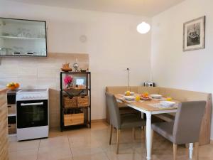 Charming Traditional Townhouse - Holiday Home Kata