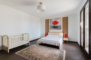 Intera villa ad uso esclusivo con 2 bagni 4 camere da letto,garage,giardino,area fitness,lavatrice,wifi