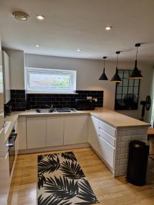 Quibid Cozy Corner Escape QS018