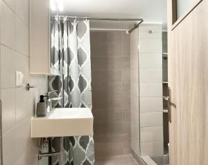 Acropolis Luminous Apartment