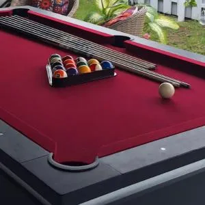 Holliday 3-bedroom Private apartment House parking WiFi BBQ GRILL pet-friendly - Goulds