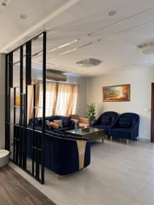 1BR Rental Space, Fireplace and Spacious Living Room - Vily, Rávalpindí